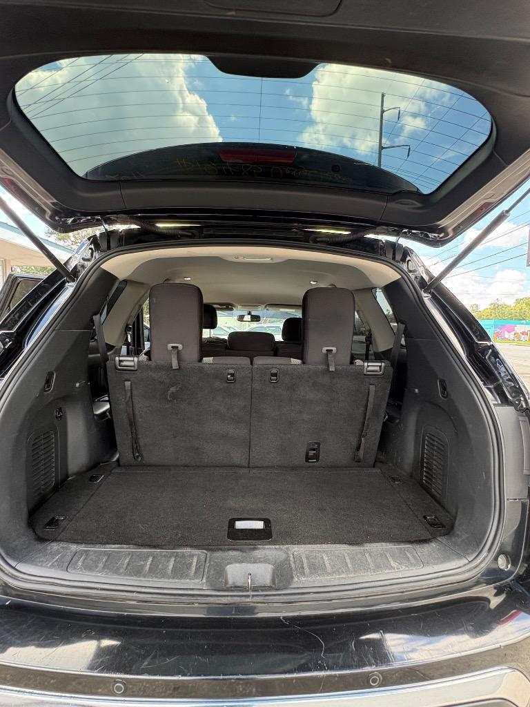 2017 Nissan Pathfinder SV - Photo 19